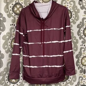 NWOT: Long sleeve w/ hood